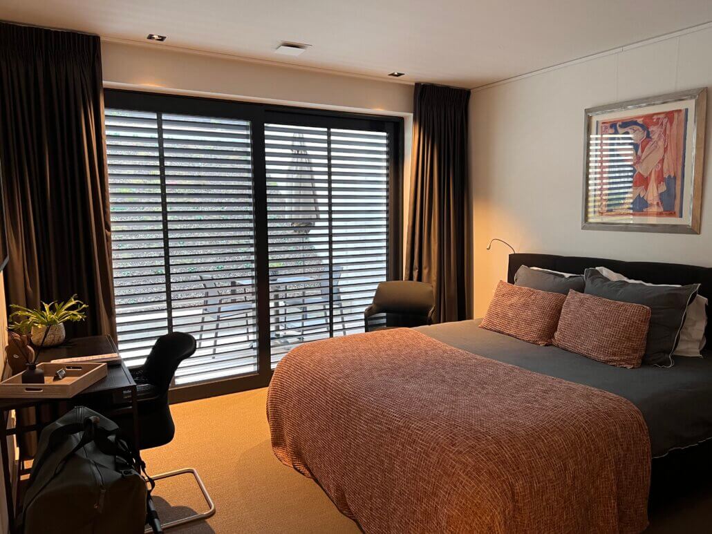 Kamer bij Bed en Breakfast de Olm in Kaatsheuvel - Hotel met laadpaal bij de Efteling