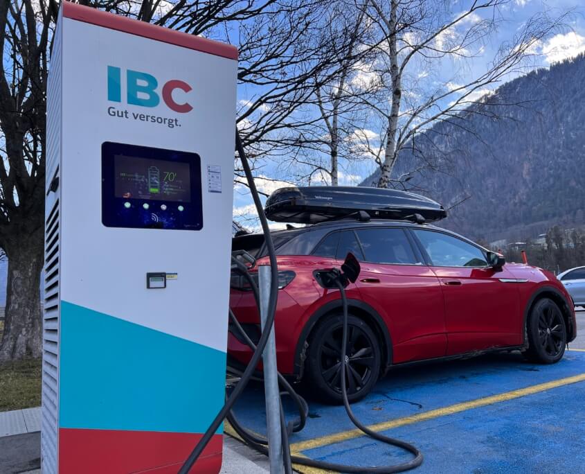 Met de elektrische auto naar Zwitserland