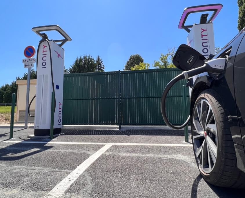 Met de elektrische auto naar Frankrijk Elektrischeautovakanties.nl