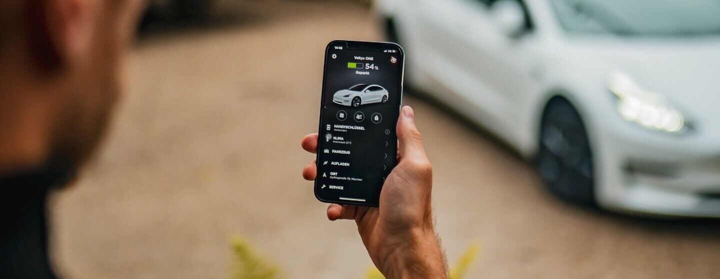 Deze tips & tricks in de Tesla-app maken je vakantie prettiger 