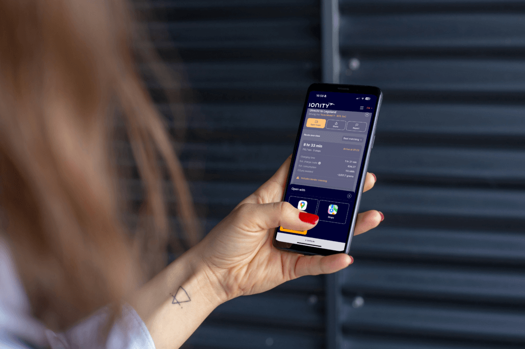 Gebruik de IONITY Routeplanner gemakkelijk samen met Google of Apple Maps