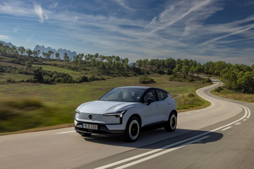 Cruisen met de elektrische Volvo door Zweden tijdens je roadtrip