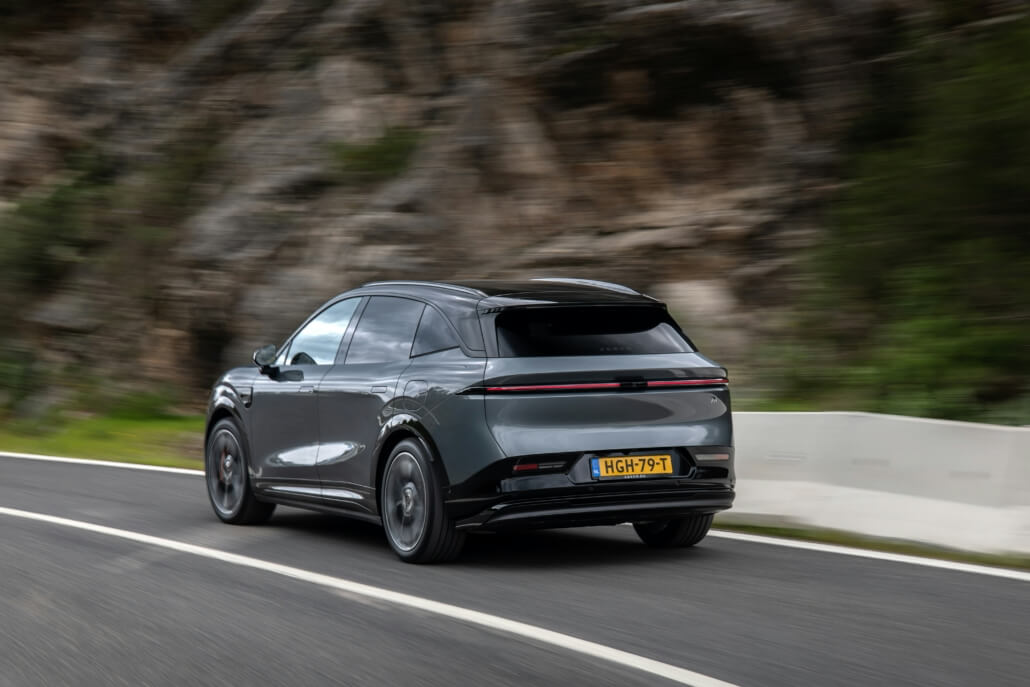 Ga je met de elektrische auto op reis? Zo ben je goed verzekerd